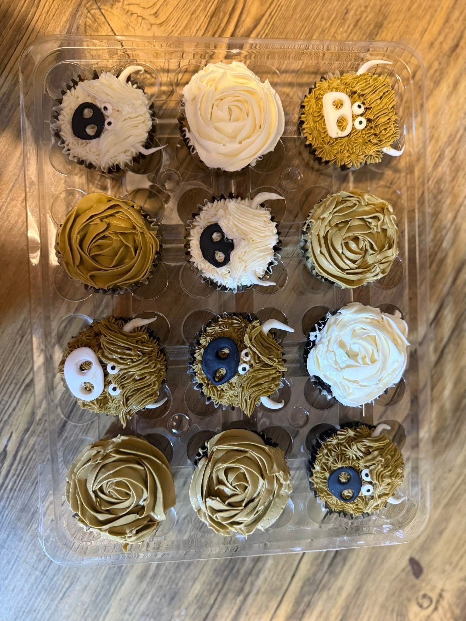Custom Cow Cupcakes